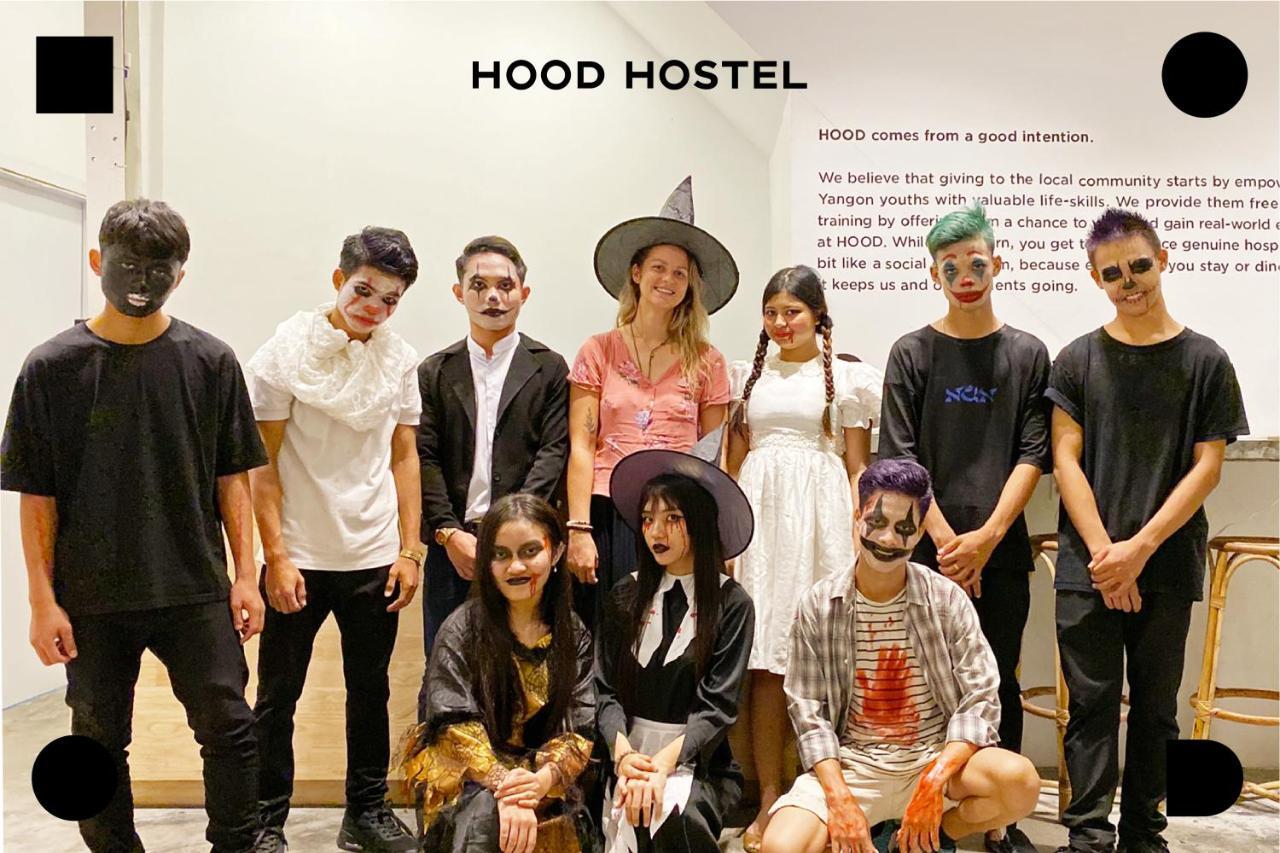 Hood Hostel Rangún Exteriér fotografie